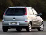 Chevrolet Corsa 5-Door 2002 года